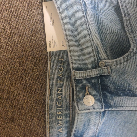 American eagle women's mom jeans - Picture 2 of 3